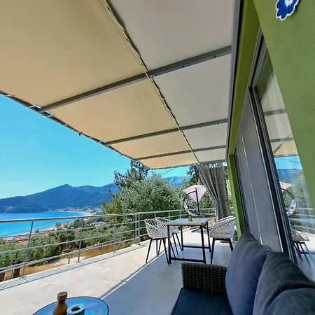 Black Goat Апартаменты *